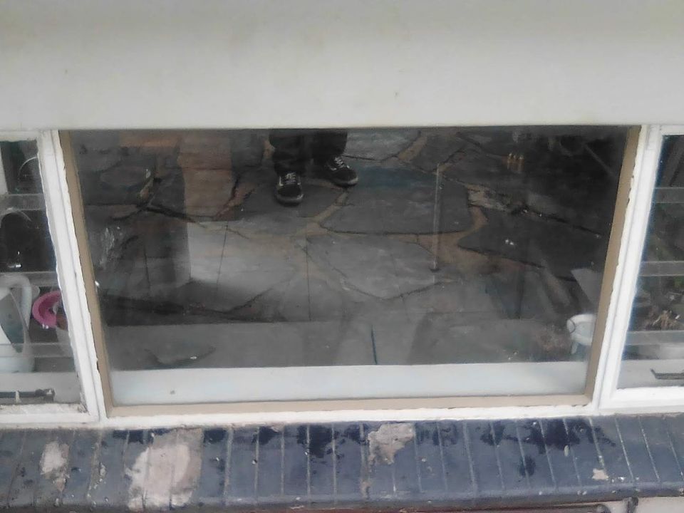 The same window with the new pane fitted